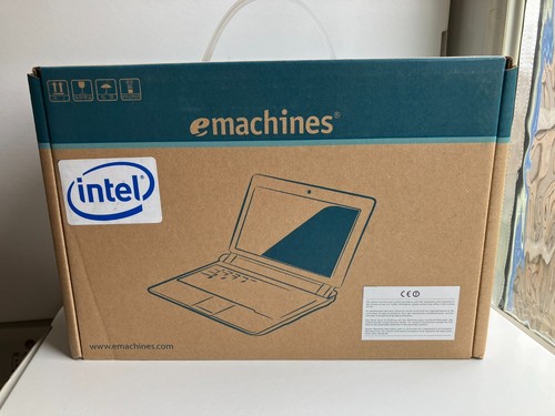 Emachines windows - 10.1'',