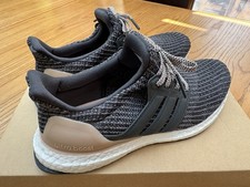 ADIDAS Ultra boost 4.0 Grey