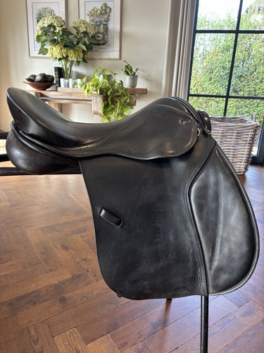 Inch silhouette gp saddle - silhouette,