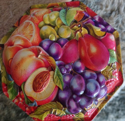 Vtg churchill orchard - vtg, churchill’s