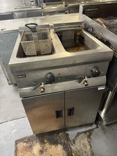 1 x Lincat Opus Double Fryers 3 Phase Electric