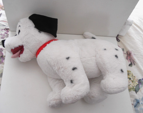 101 dalmations white black - 101,