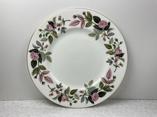 Wedgwood Hathaway Rose Large