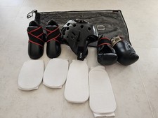 Junior Sparring Kit Age 5-8 Immaculate