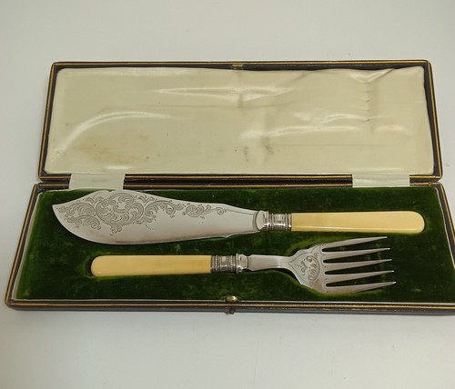 Silver plated fish - silver,