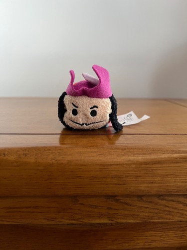 Peter pan captain - captain, hook