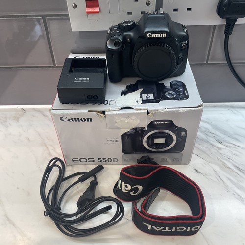 Canon eos 550d camera - eos,
