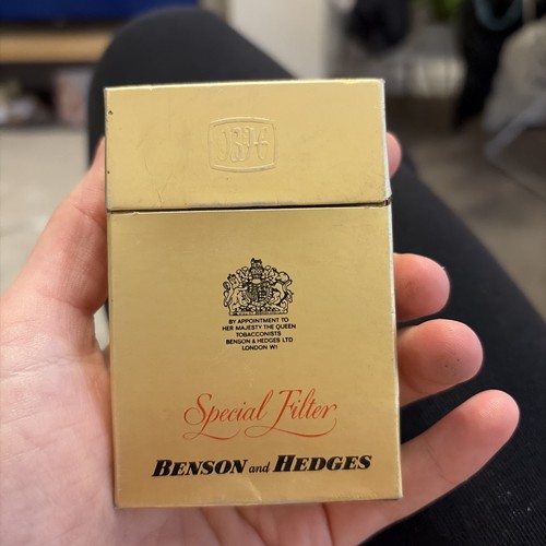 Empty vintage cigarette - empty,