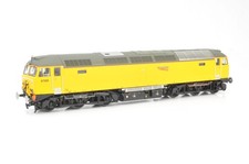 Bachmann OO Gauge 32-762ZDS Network Rail Yellow Class 57 No.57305 - DCC Sound, B