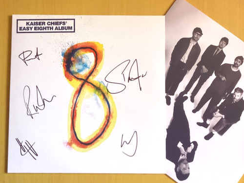 Kaiser chiefs mint hand signed - mint,