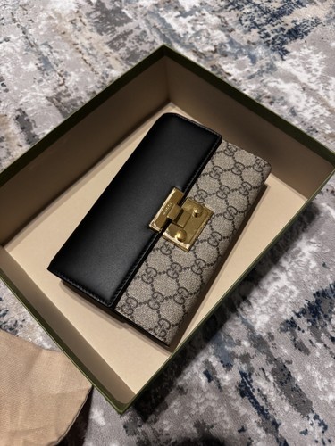 Gucci bag - gucci,
