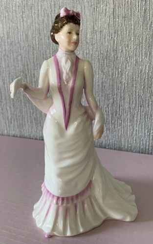 Royal doulton china lady - doulton,