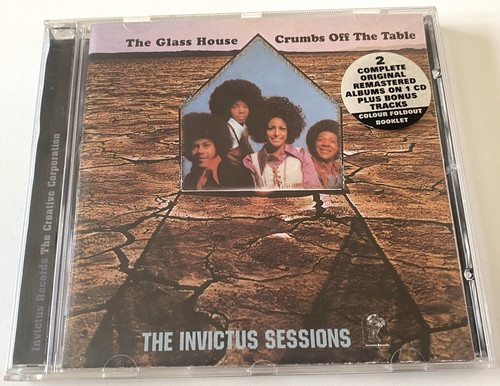 The glass house - house, off