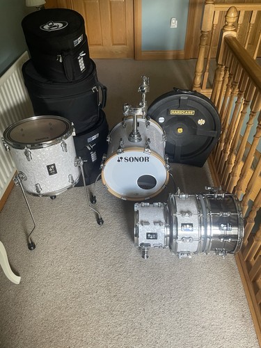 Sonor aq2 acoustic drum kit - acoustic,