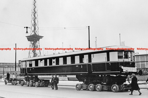 F022393 streamlined railcar - f022393,