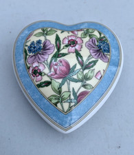 Wedgewood Bone China Sarah  Heart Shaped Trinket Pot 1995 Retro