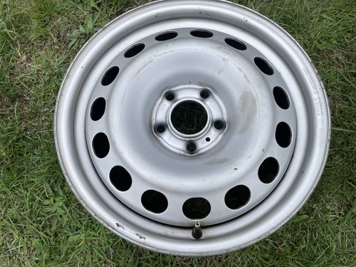 Steel wheel vivaro expert - 16",