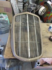Vintage Morris 8 Car Grille