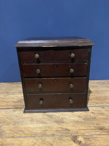 Antique four drawer apprentice - drawer,