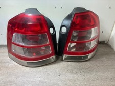2010 VAUXHALL ZAFIRA B PASSENGER & DRIVER SIDE REAR TAIL LIGHTS PAIR