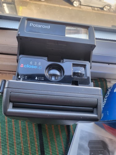 Polaroid 636 closeup instant - polaroid,