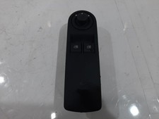 2016 RENAULT CLIO IV O/S Drivers Right Front Master Electric Window Switch 