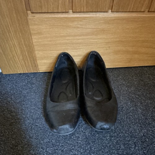 Cabin crew used leather - cabin,