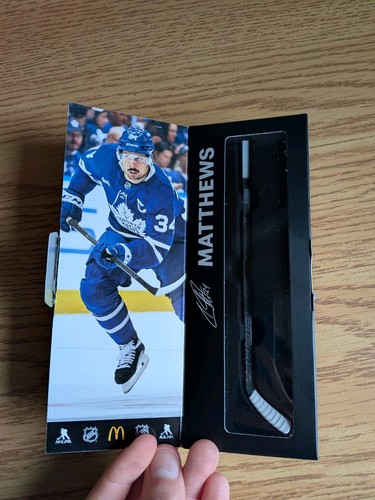 Austin matthews maple - matthews, leafs