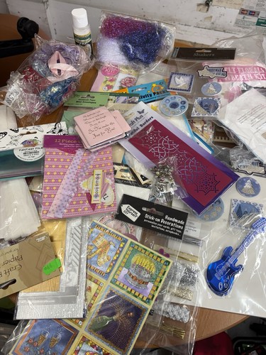 Large crafting bundle - crafting,