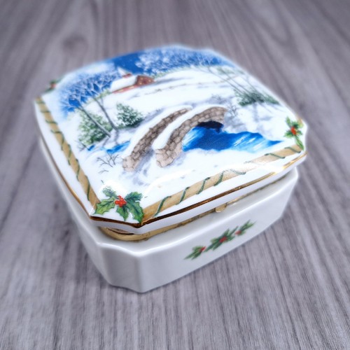 Vtg porcelain music box - porcelain,