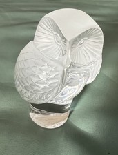 LALIQUE FROSTED CRYSTAL OWL