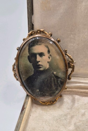 Antique ww1 mourning brooch - mourning,