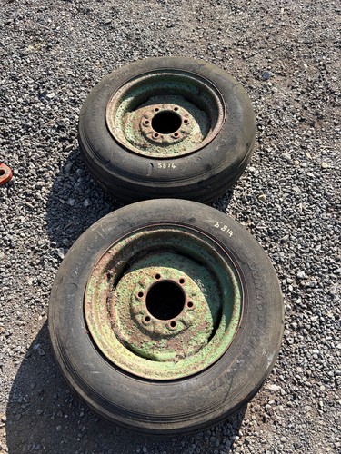 Front tractor wheels wide - front,