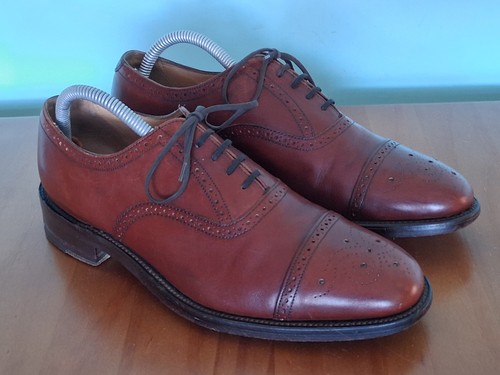 Loake brown oxford brogue
