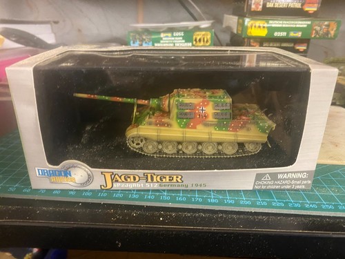 Dragon die cast - die, military