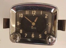 Smiths Vintage Square Car