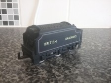 OO GAUGE MAINLINE BR BLACK JUBILEE TENDER VGC