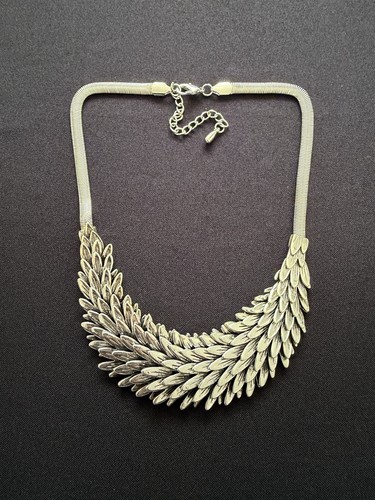 Brutalist feather leaf - brutalist,
