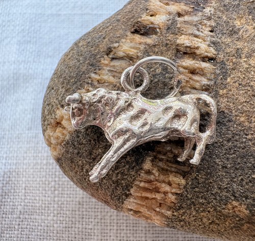 Vintage silver spanish bull - silver,