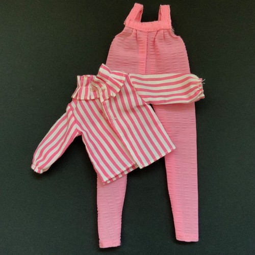 Vintage sindy doll - sindy, clothes