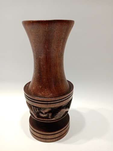 Vintage wooden vase crawling - wooden,