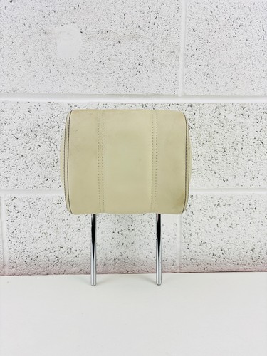 Headrest rear left land - rear,