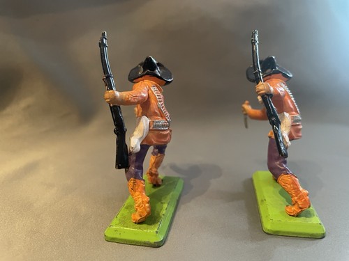 Pair vintage britains - pair,