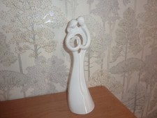 Circle Of Love Happy Anniversary  Designed By Kim Lawrence No 117542 Dated 2003