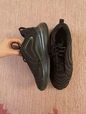 NIKE Air Max 720 All Black