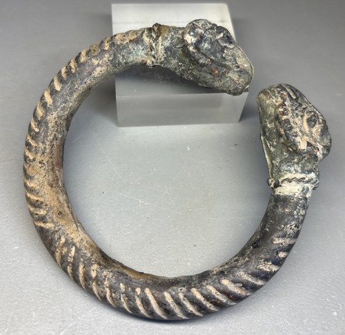 Ancient parthian bronze