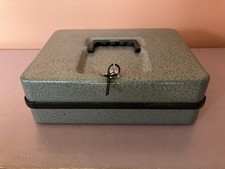 Large Helix Metal Grey Cash