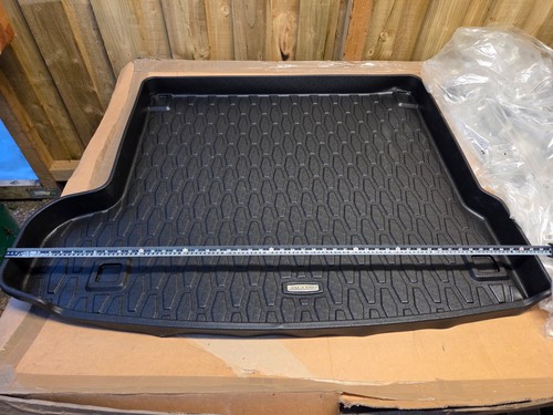 Jaguar pace rear rubber - f-pace,