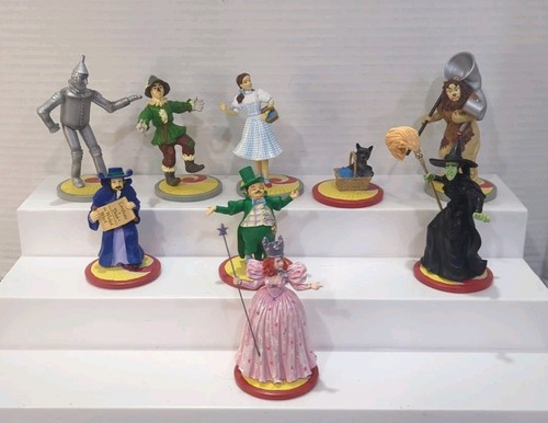 Enesco wizard dorothy - oz,