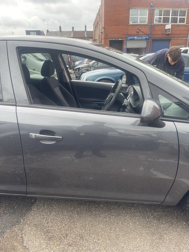 Vauxhall corsa door - vauxhall, d